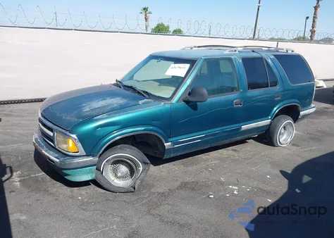 1997 Chevrolet Blazer из США, поврежденный, VIN 1GNCS13W8V2168906